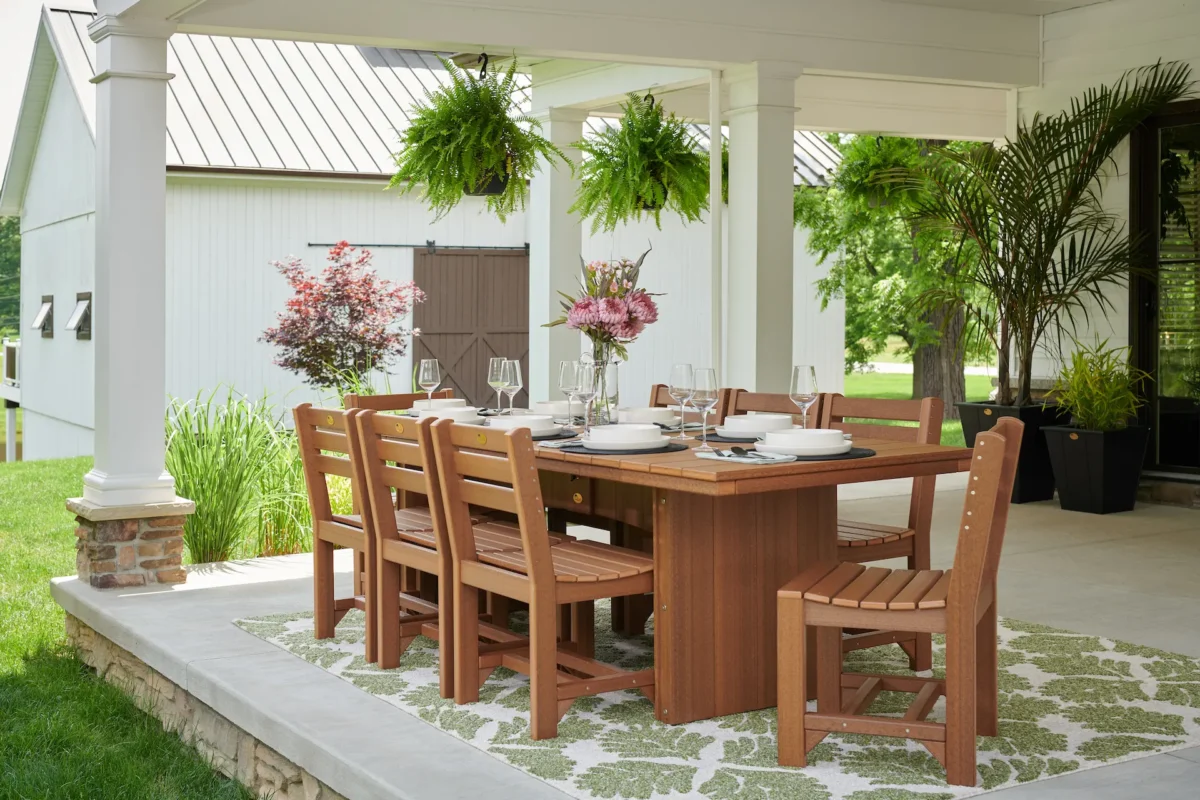 Urban Dining Table (3’ x 8’ Rectangular)